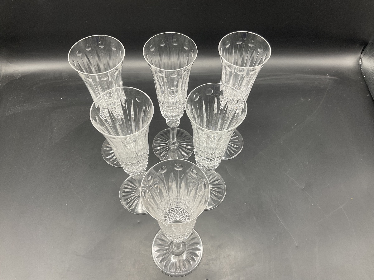 Saint Louis Set Of Six Hand-blown Clear Cut Crystal Champagne Flutes, "tommy" Model.-photo-7