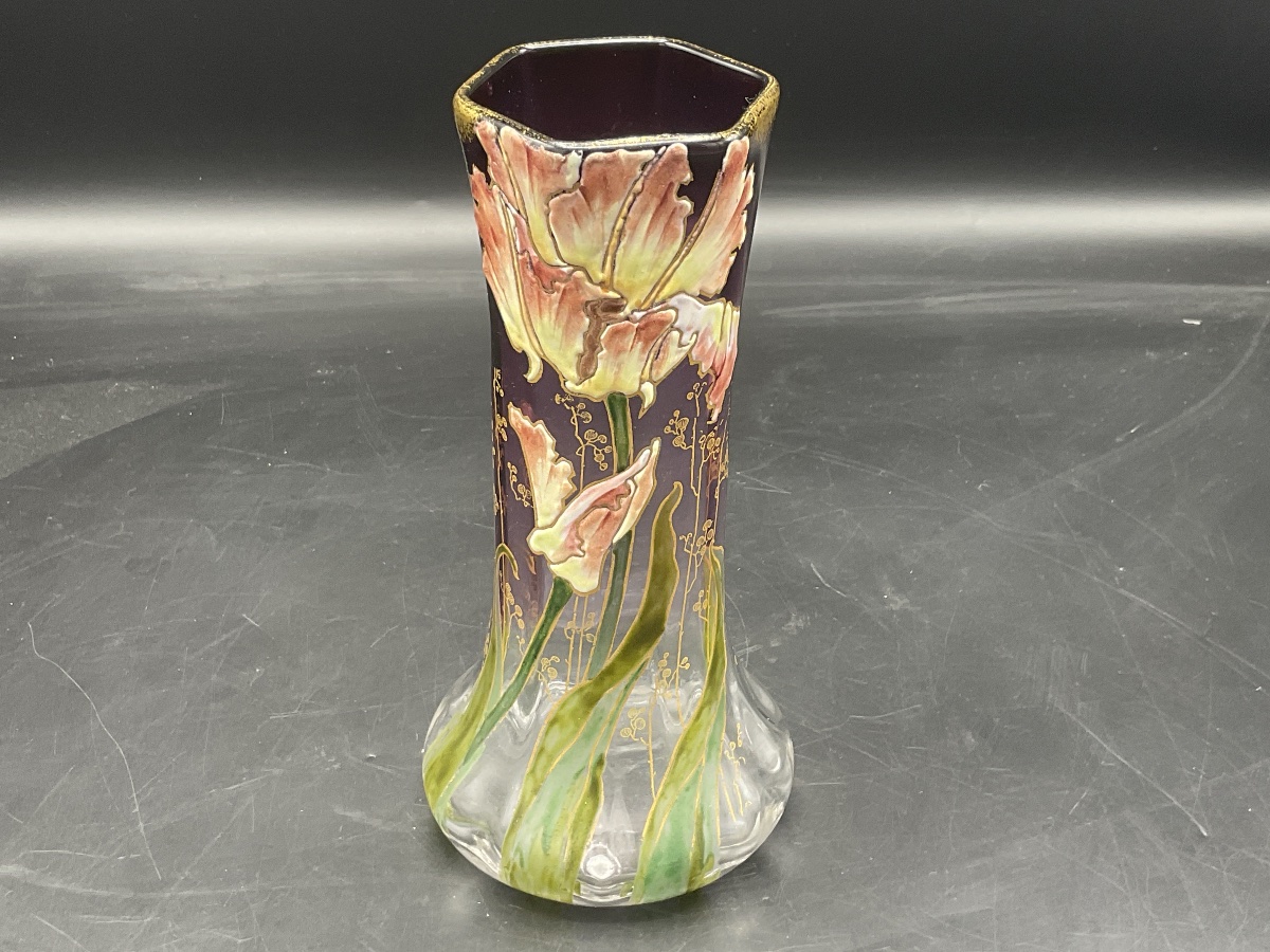 Vase Legras en verre polychrome à décor émaillées de tulipe perroquet sur fond dégradé violet.-photo-8