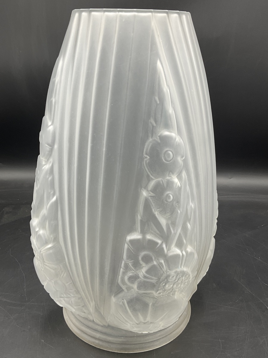 Vase Müller frères en verre pressé moulé satiné à décor stylisé art déco de feuilles et fleurs -photo-2
