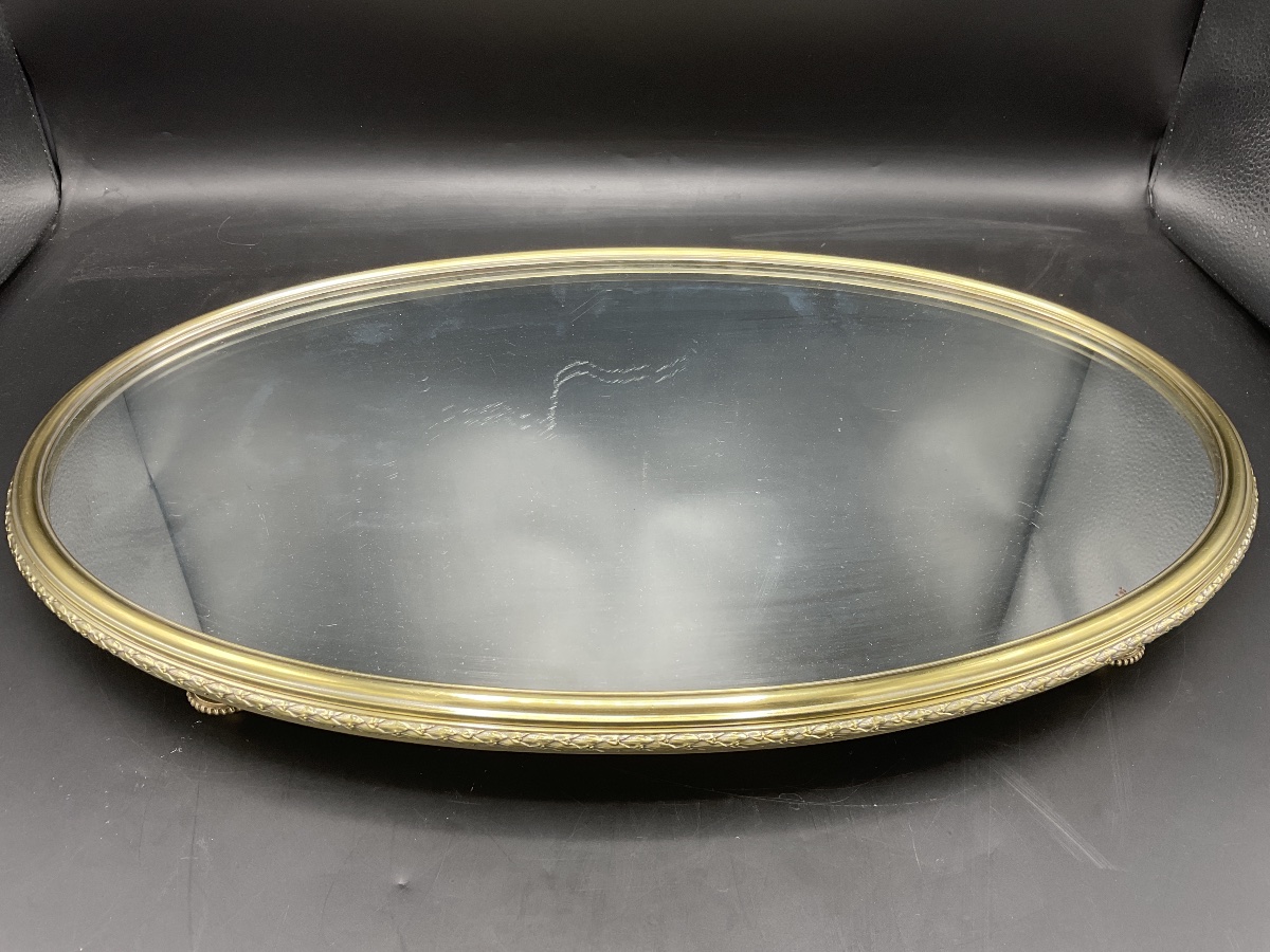 Mainly Louis XVI-style Table Or Centerpiece, Oval In Shape With A Mirrored Back.-photo-6