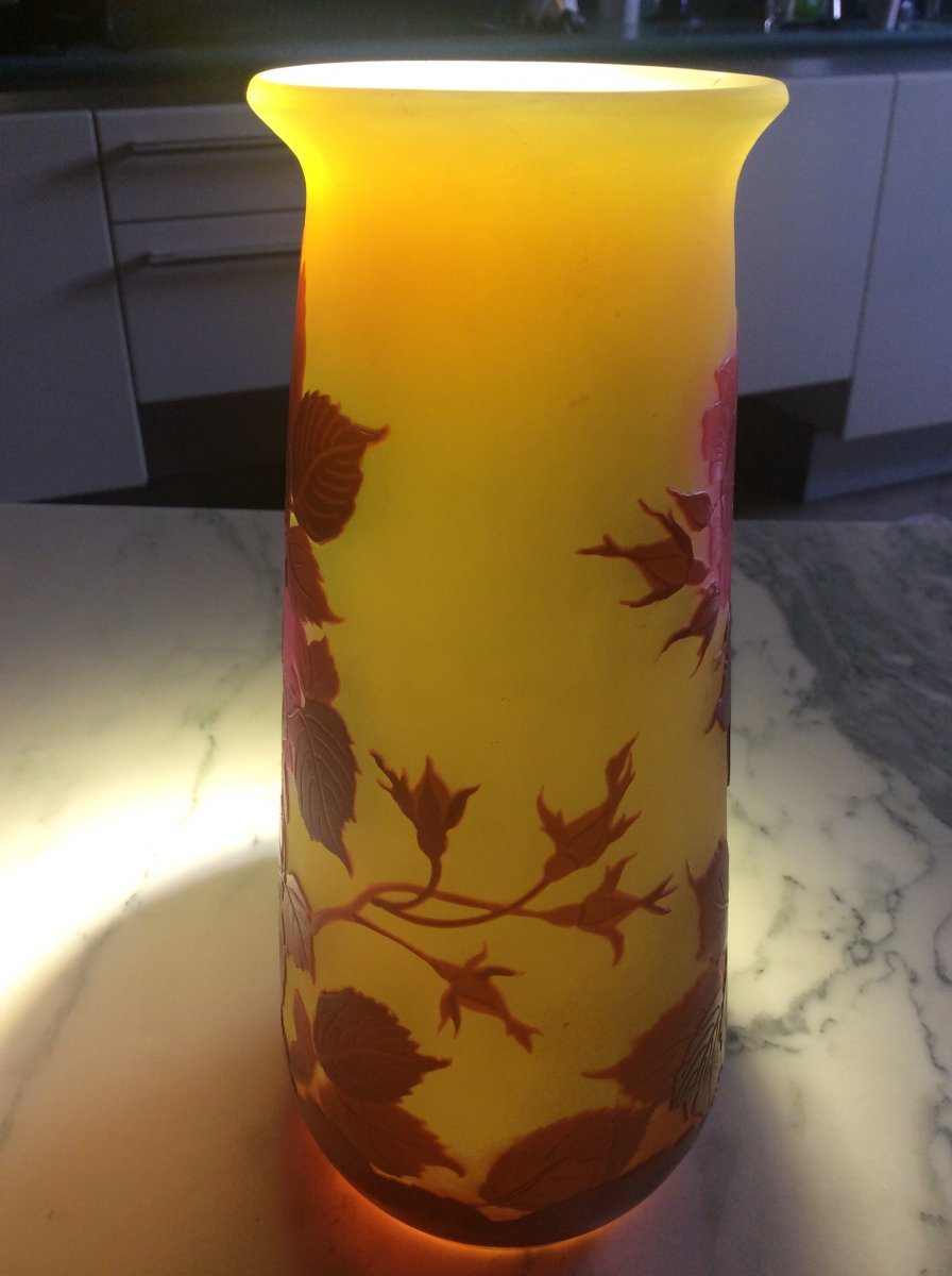émile-gallé Vase In Multilayer Glass Cleared With Acid Decorated With Roses On A Yellow Background.-photo-1
