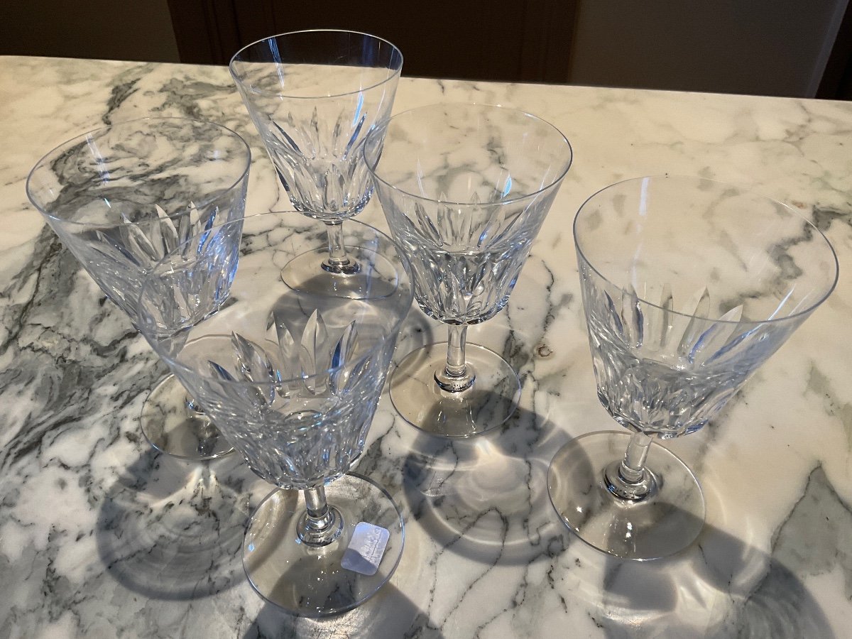 Cinq Verres à Vin Rouge En Cristal De Baccarat Modèle Côte-azur-photo-3