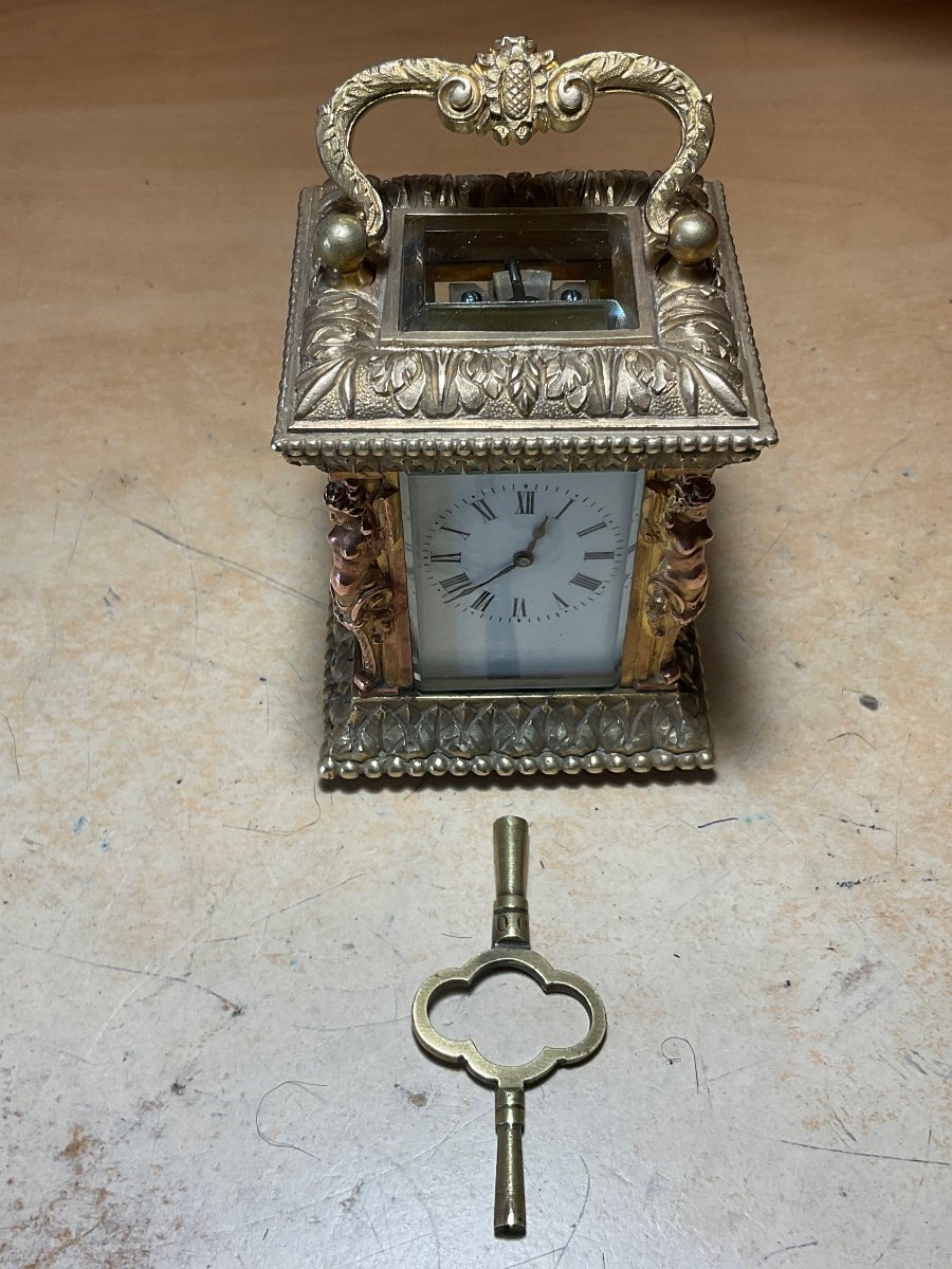 Officer Or Miniature Travel Clock With Caryatids In Golden Chiseled Bronze.-photo-7