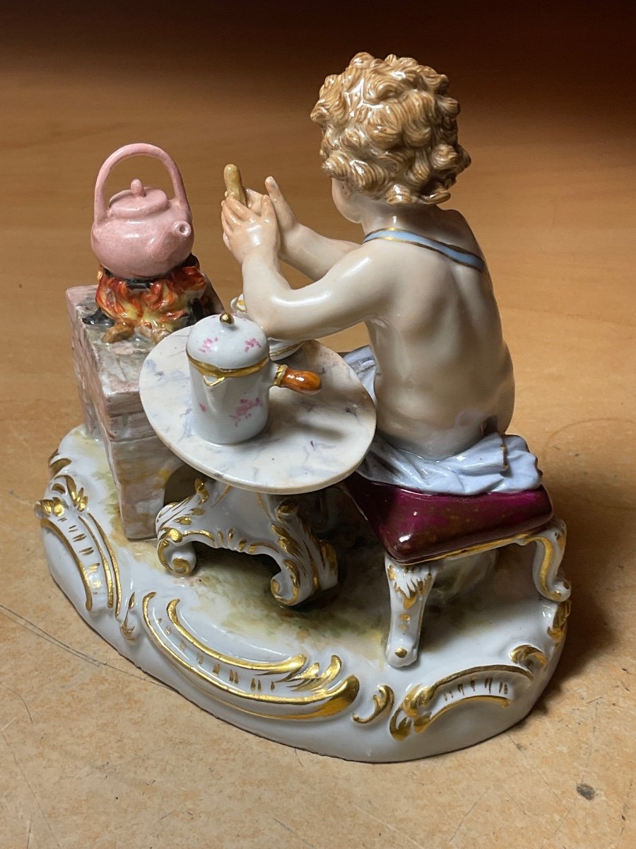 Polychrome Meissen Porcelain Representing A Putti Preparing His Chocolate.-photo-7