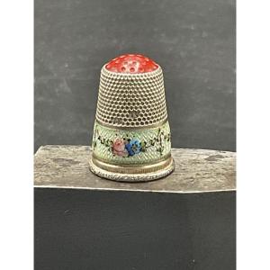 Thimble In Silver, Vermeil, Polychrome Enamel, Carnelian Semi Precious Stone Decorated With Flower Garlands.