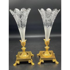 Pair Of Soliflore Vases In Polylobed Cornet Shape In Frosted Engraved Crystal With Floral Decor, Foliage Base In Gilded Bronze With Gold.