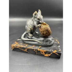 Bronze Signed C.masson With Triple Patina Representing A Mouse Nibbling A Nut.