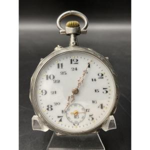 Pocket Watch Or Pocket Watch In Solid Silver, Chiseled And Guilloché With Floral Scroll Decoration.