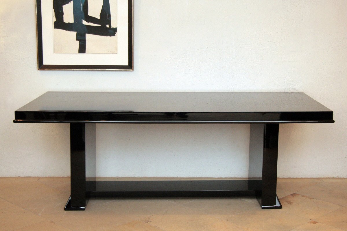 Elegant Art Déco Dining Table Or Desk 1940s