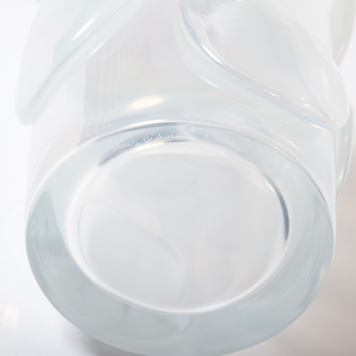 Vase moderne italien en verre de Murano opalescent avec applications par Pino Signoretto-photo-2