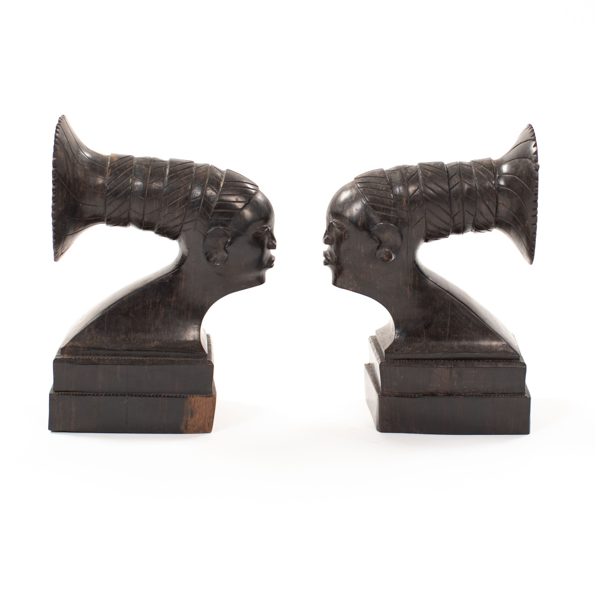 Serre-livres en ébène massif sculpté Art Déco français Têtes africaines sur socle Années 1920-photo-4