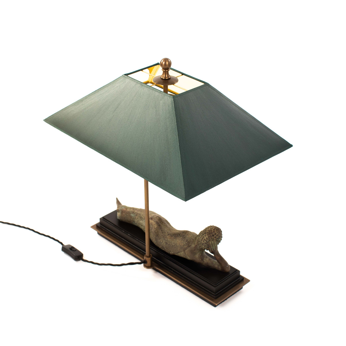 Lampe de table asiatique en bronze représentant un Bouddha avec abat-jour vert, Myanmar 1920s-photo-3