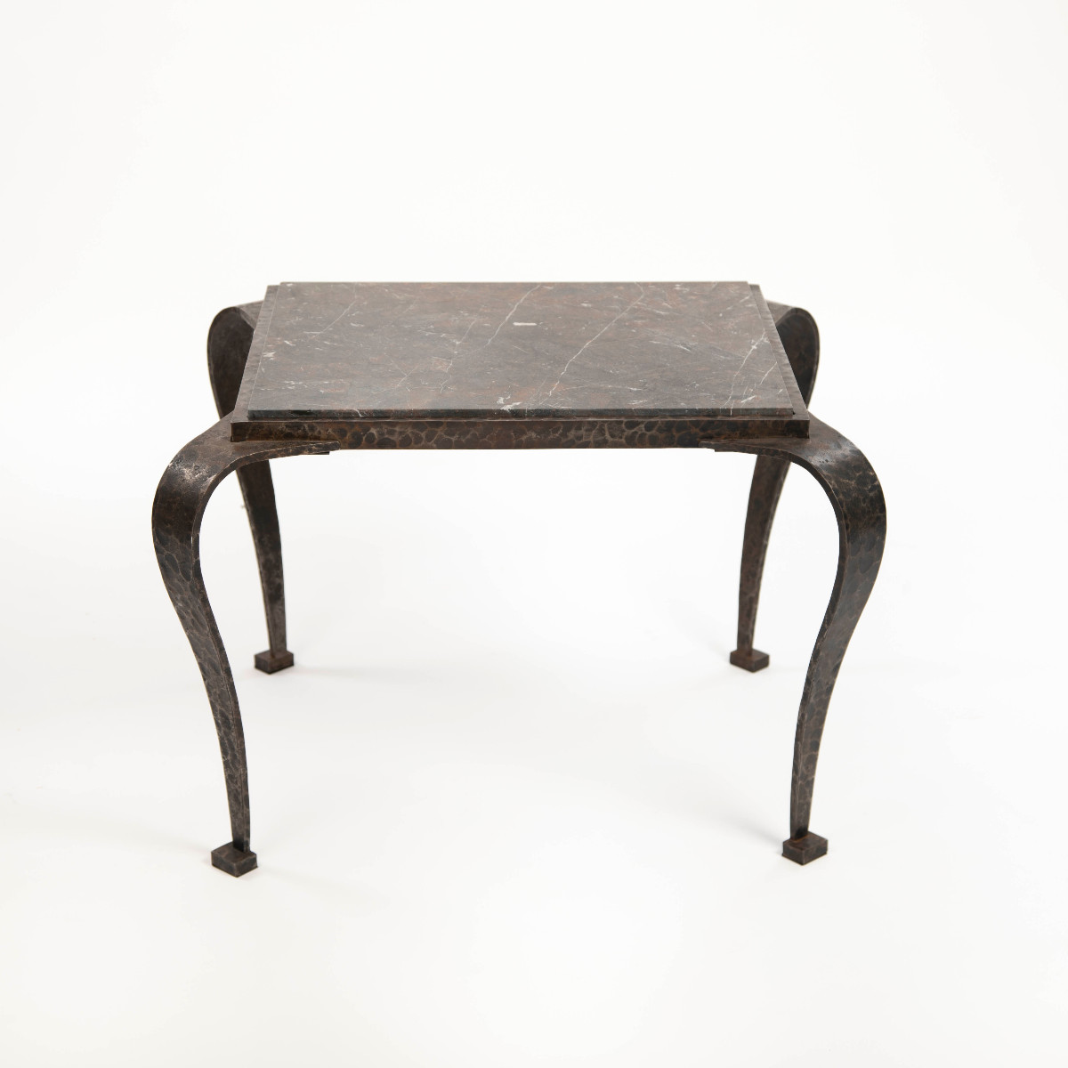 Table basse Art déco italienne en fer massif avec plateau en marbre, par Vittorio Ducrot, année