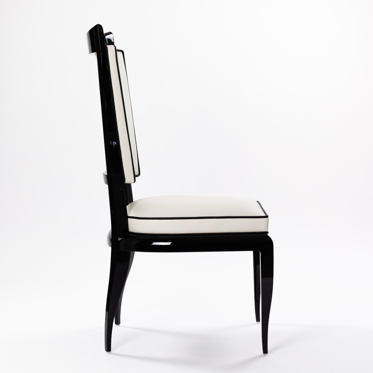 légante chaise Art déco avec dossier haut, laquée noire et cuir blanc cassé, années 1930 (1+6) -photo-4