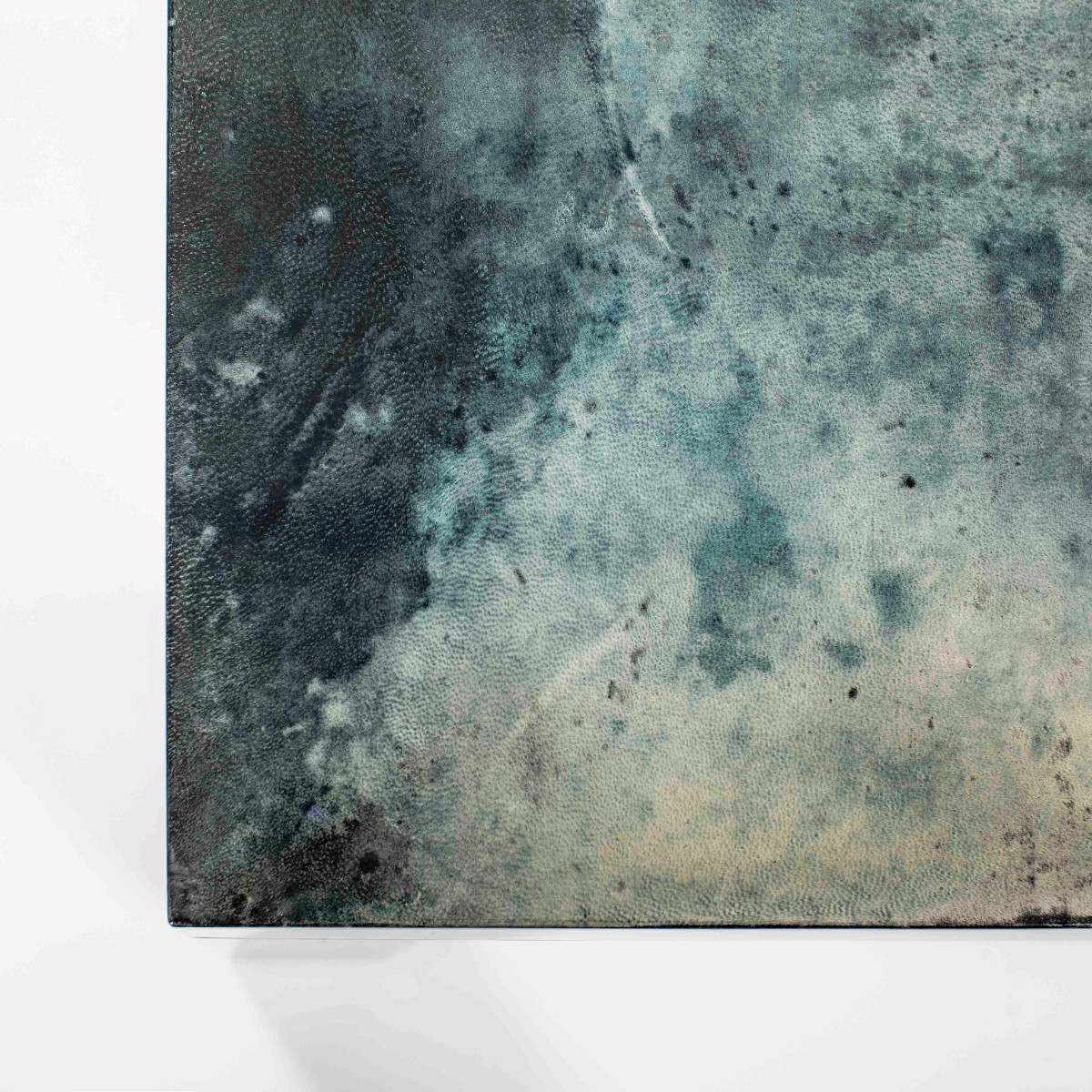 Square Side Table In Green Goatskin Leather, Mid-20th Century, Signed Aldo Tura-photo-3