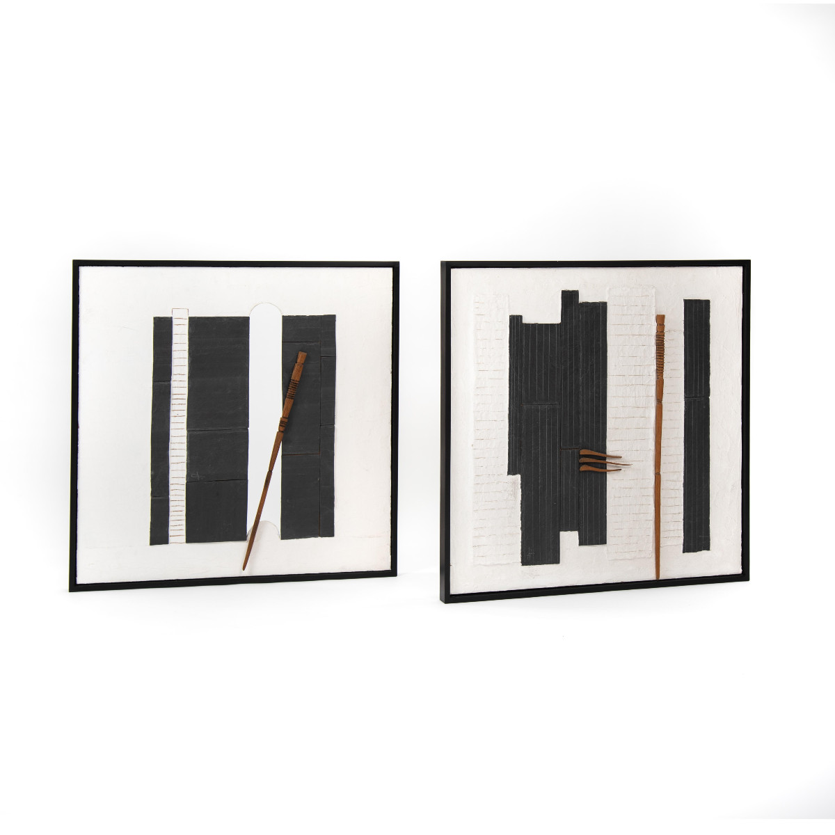 Paire de panneaux abstraits en relief en ardoise noire et argile blanche, 2001-photo-3