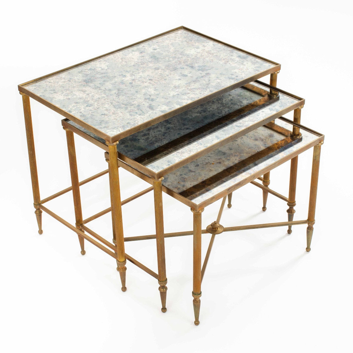 Ensemble de tables gigognes en laiton avec plateau en verre marbré miroir, années 1960-photo-4