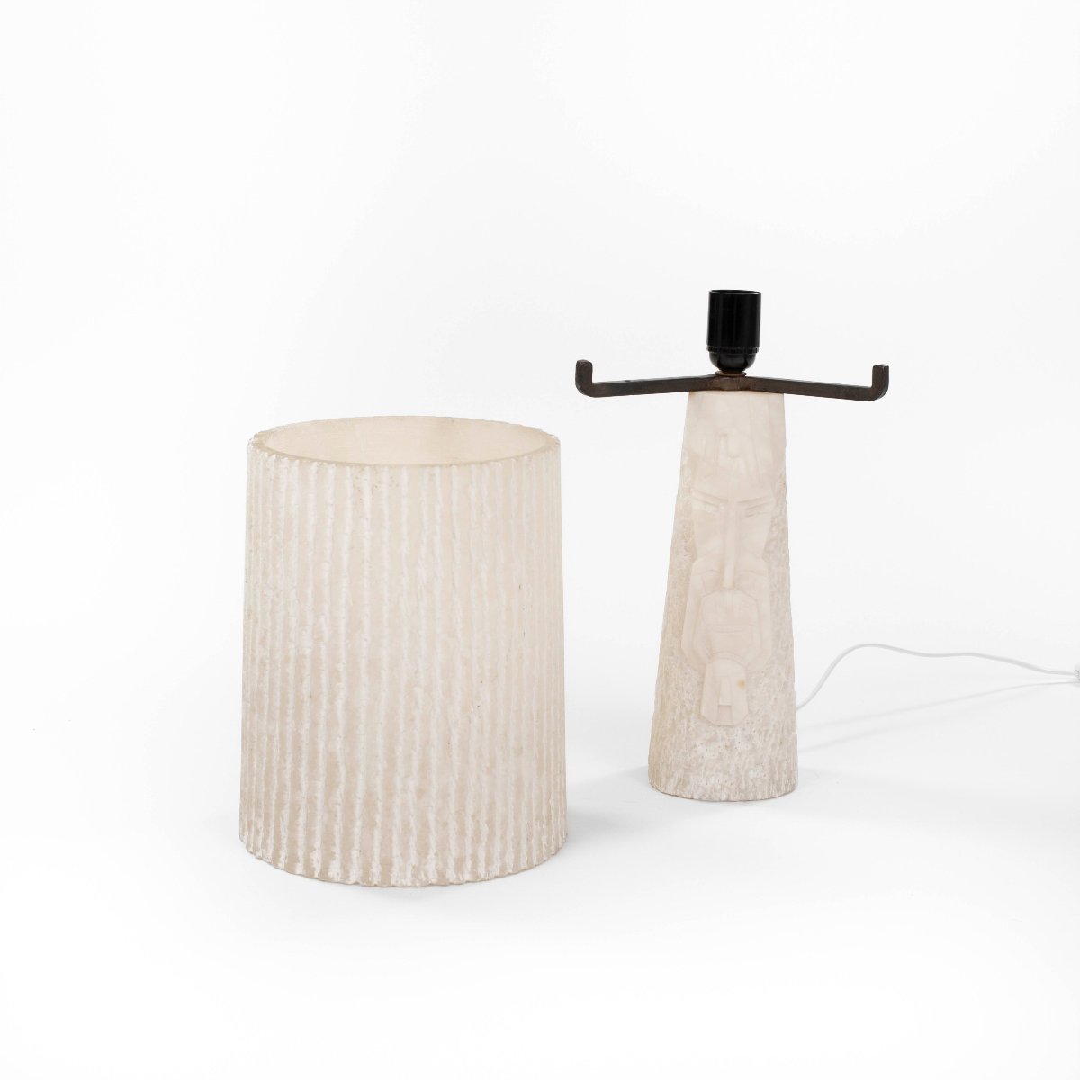 Mid-century Alabaster Table Lamp With A Carved, Strict-geometric Face, 1960s-photo-4