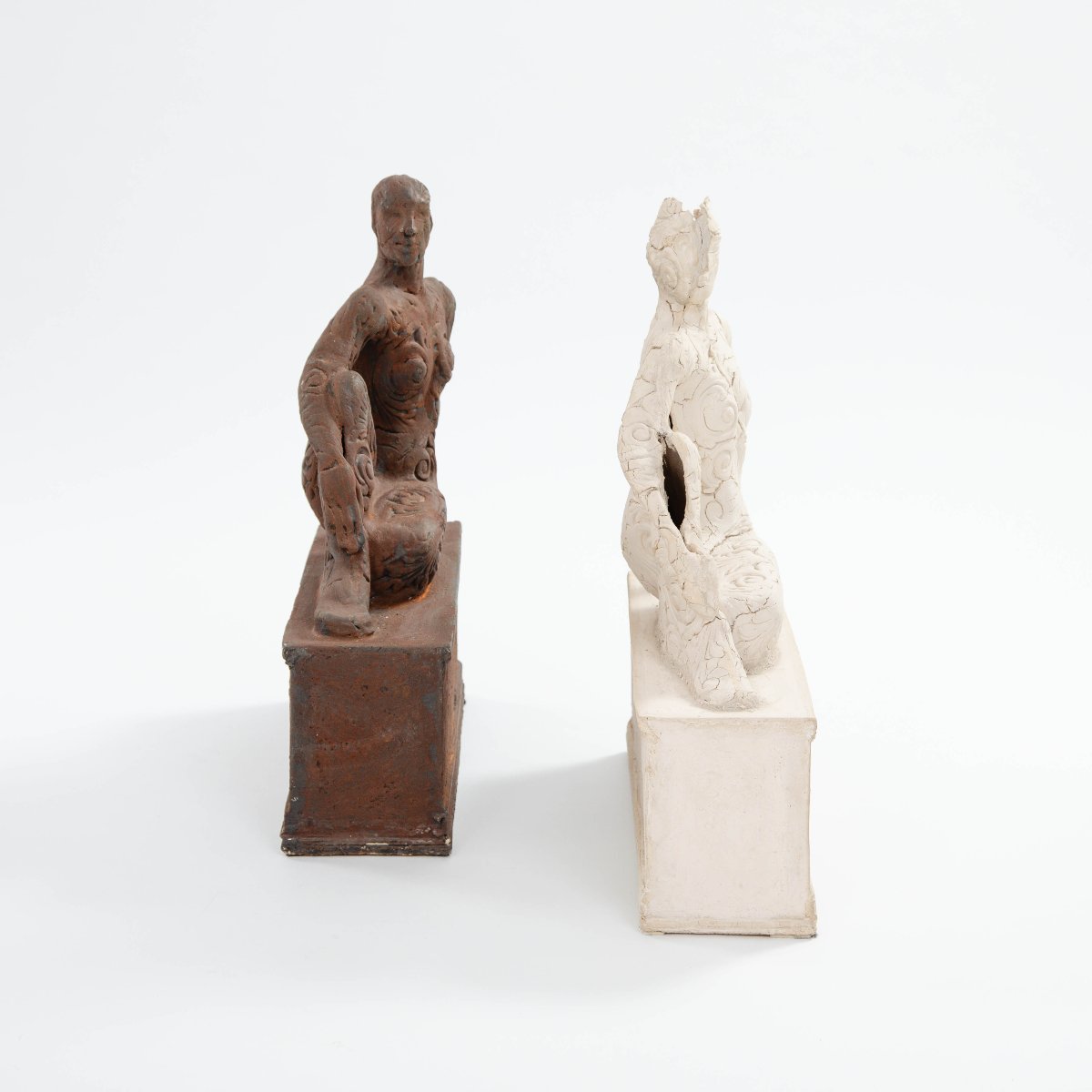 A Pair Of Classically Inspired Ceramic Sculputres By Dora Várkonyi, Germany 2001-photo-3