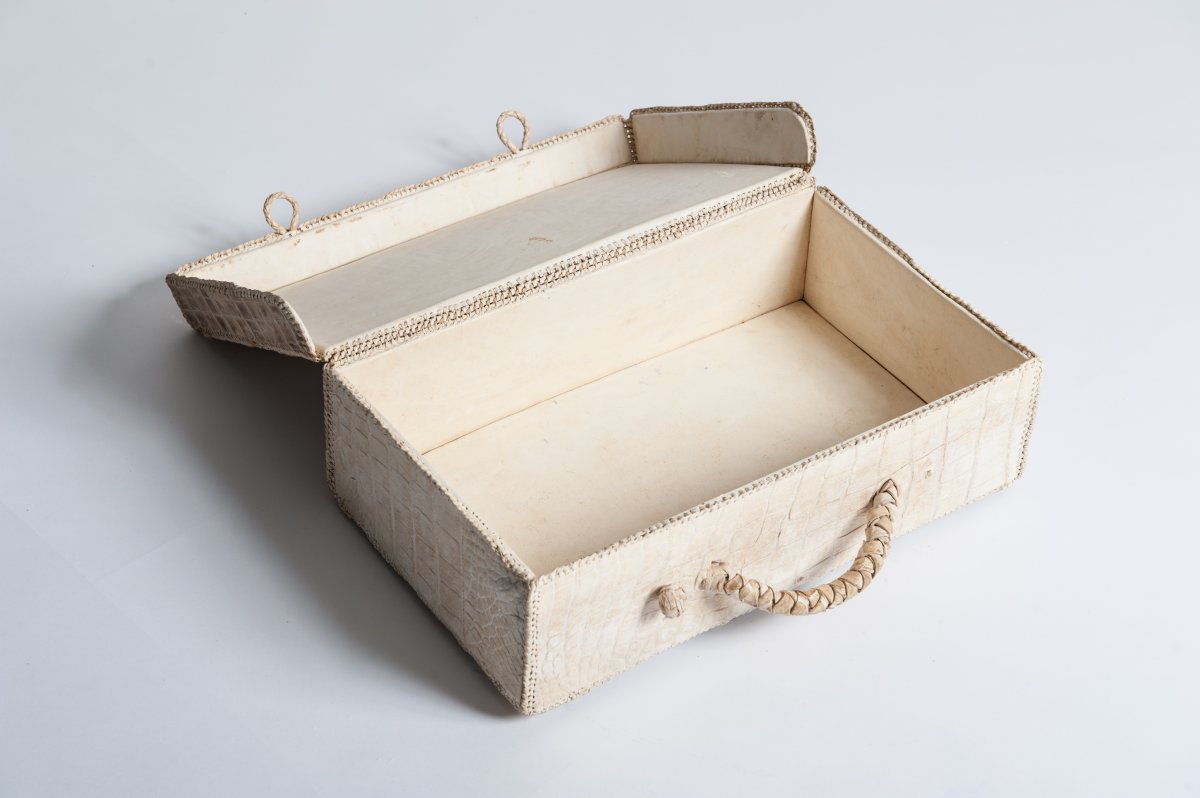 Art Déco Croco Leather Picnic Case-photo-3