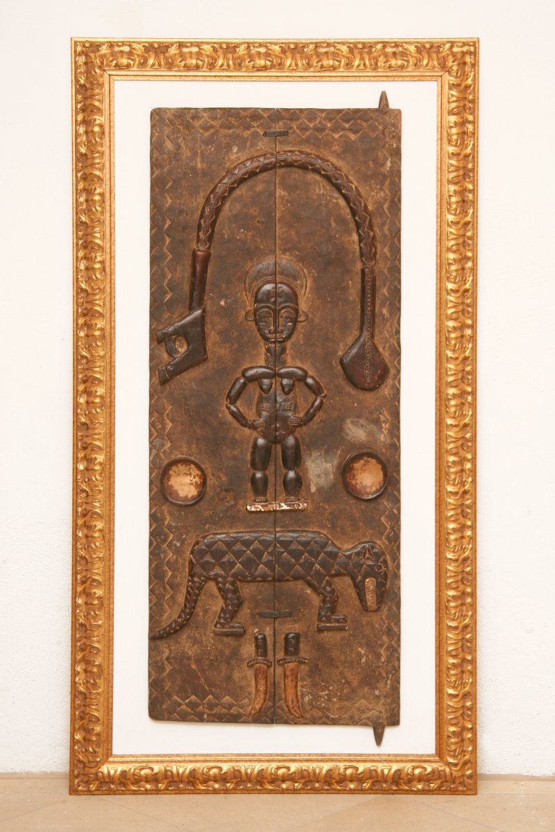  Tableau ou sculpture africaine sculptée dans le bois, encadrée - Début Du XXème Siècle -photo-2