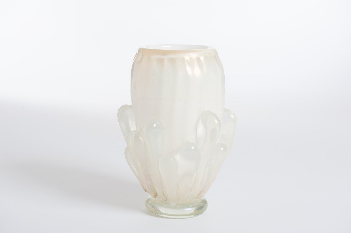 Paire de vases en verre de Murano de style italien du milieu du siècle dernier, de couleur blanc doré, par Constantini, dans les années 1980.-photo-2