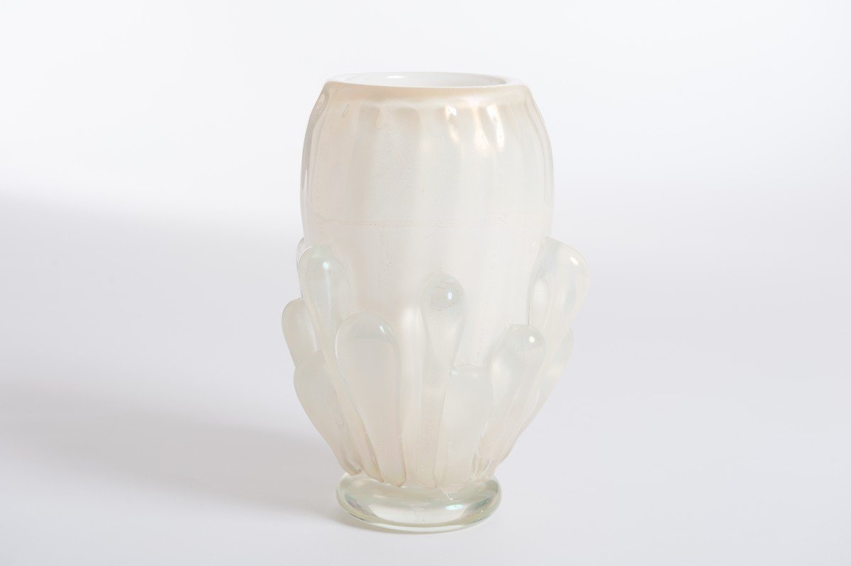 Paire de vases en verre de Murano de style italien du milieu du siècle dernier, de couleur blanc doré, par Constantini, dans les années 1980.-photo-3