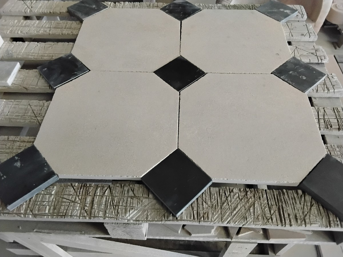 Burgundy Stone Slabs With Cabochons-photo-3