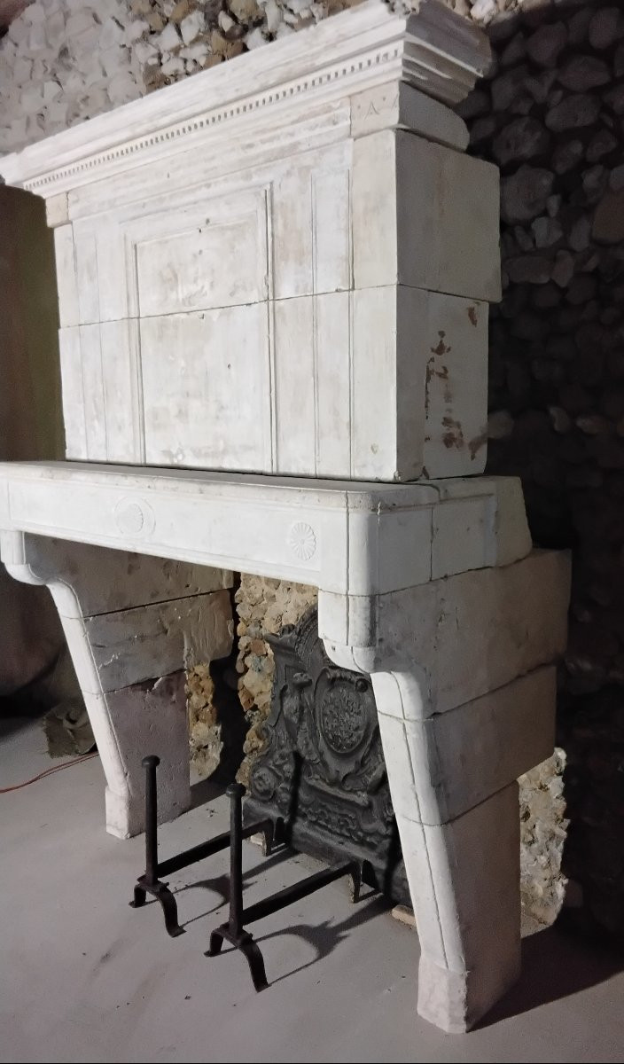 19th Century White Stone Fireplace-photo-3