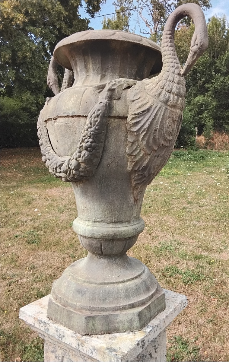 Paire de vases en fonte -photo-2