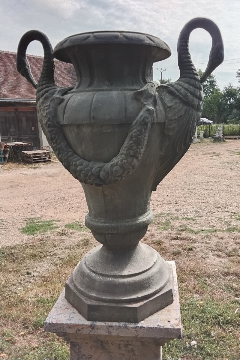 Paire de vases en fonte -photo-4