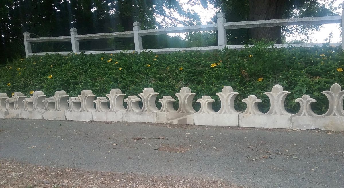 Natural Stone Frieze (30 M) Lily Flowers-photo-3