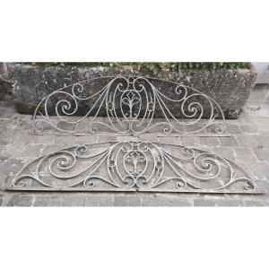 Paire d'impostes en fer forgé