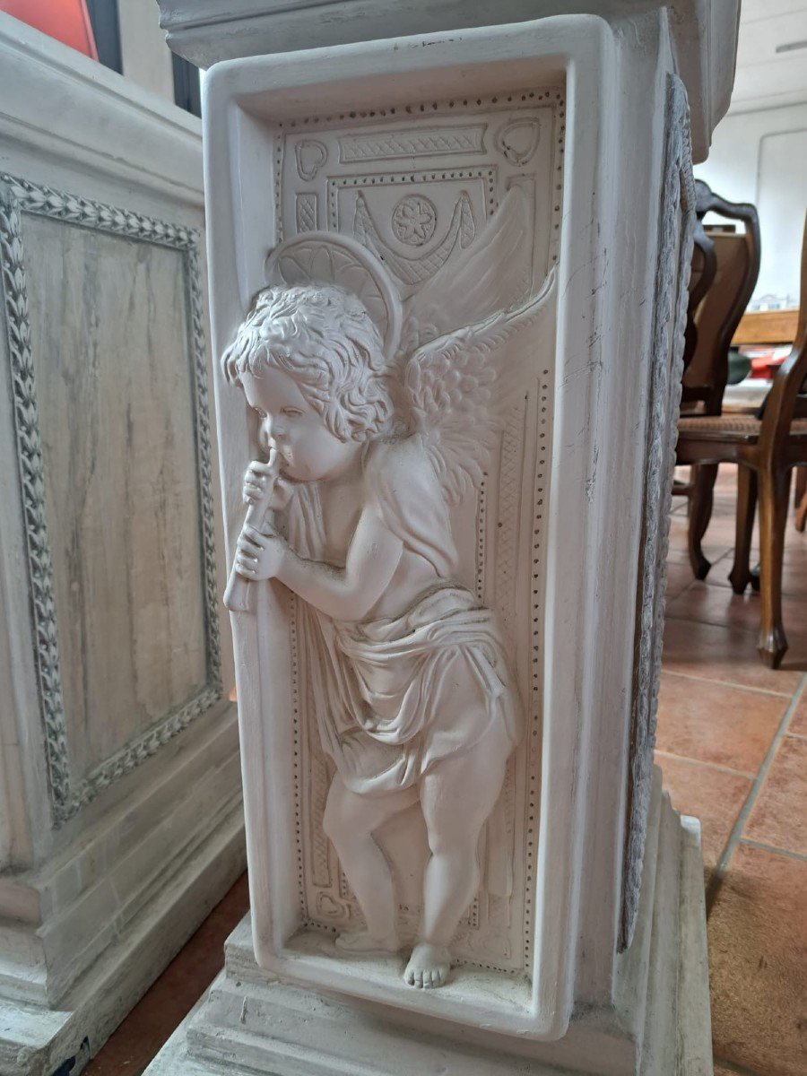 Pair Of Carved Plaster Columns '800-photo-1