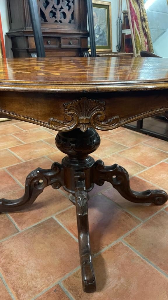 Round Inlaid Table-photo-5