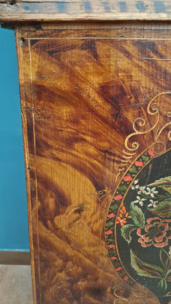 Nineteenth Century Lacquered Pendulum Clock-photo-3