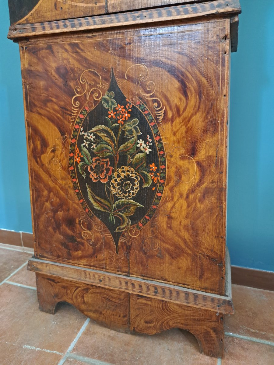 Nineteenth Century Lacquered Pendulum Clock-photo-4