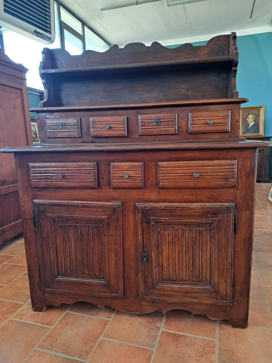 Buffet en cerisier du XVIIIe siècle avec élévation-photo-1