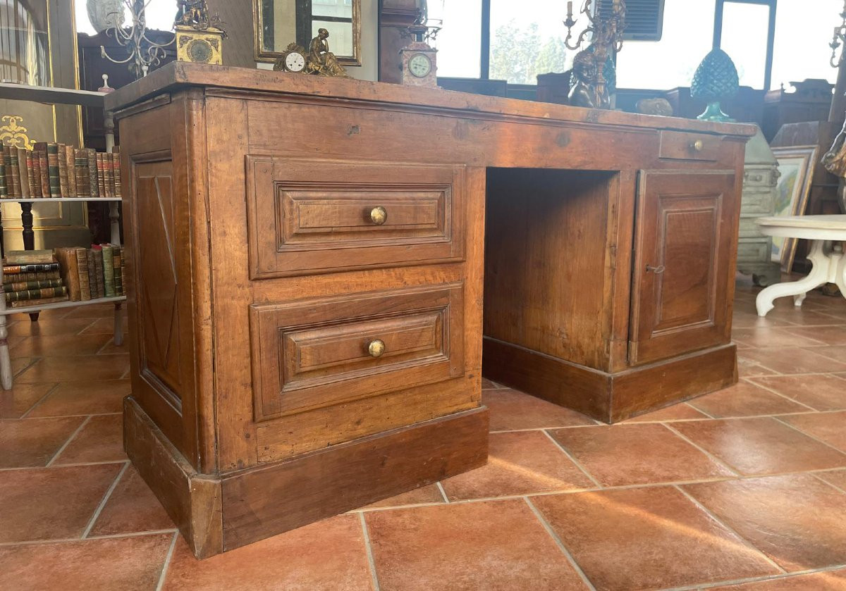 Counter Desk From The '600 In Walnut-photo-2