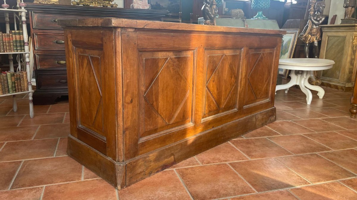 Counter Desk From The '600 In Walnut-photo-4