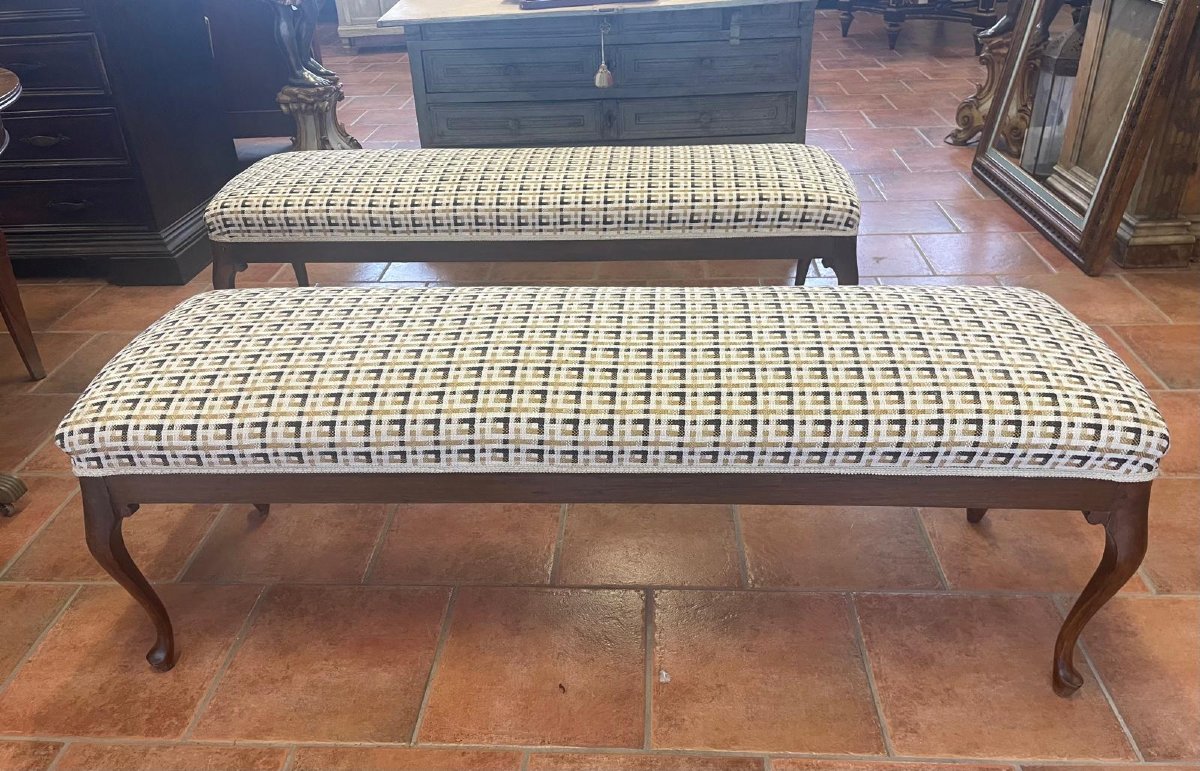  Paire de bancs en noyer rembourrés-photo-3
