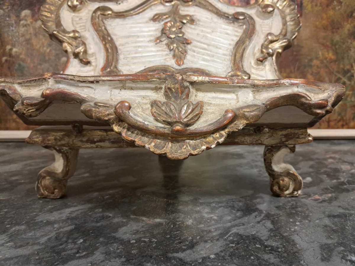  Pupitre laqué et doré du '700-photo-3