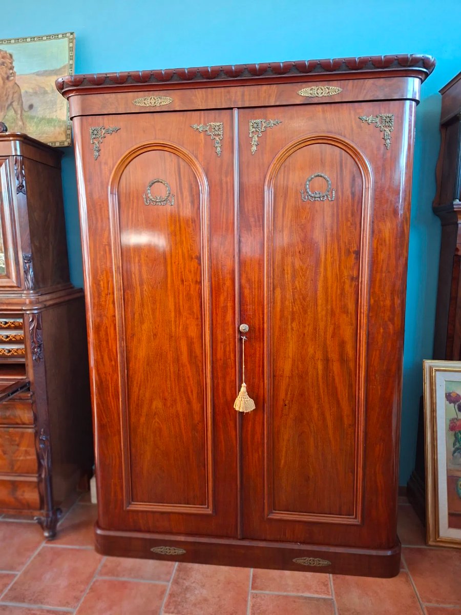  Armoire en duvet d’acajou avec des bronzes-photo-3