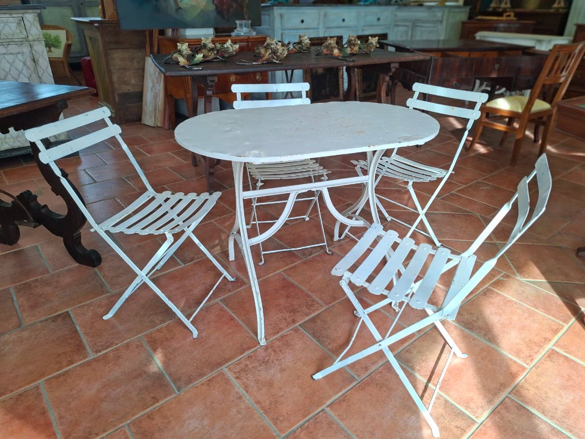Table en fer avec quatre chaises en fer-photo-2