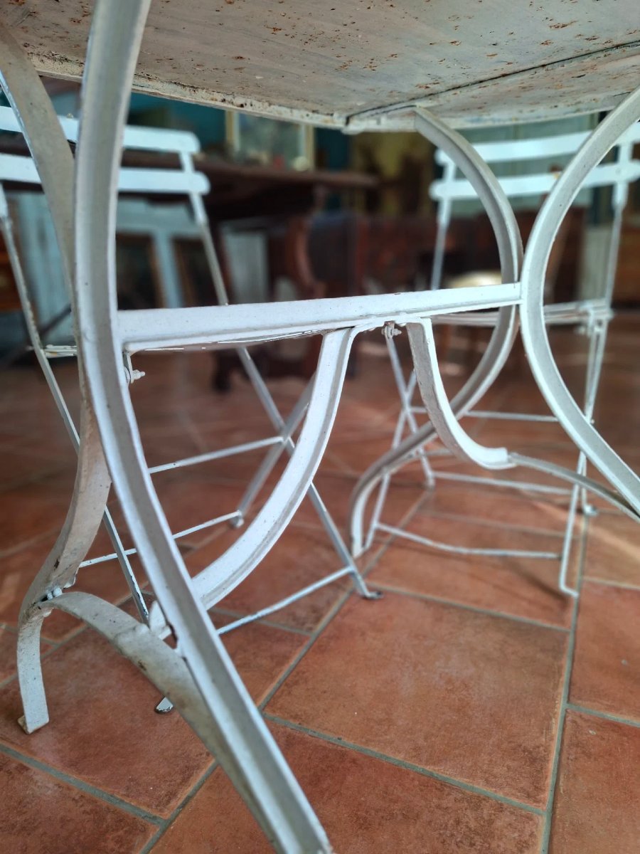 Table en fer avec quatre chaises en fer-photo-2