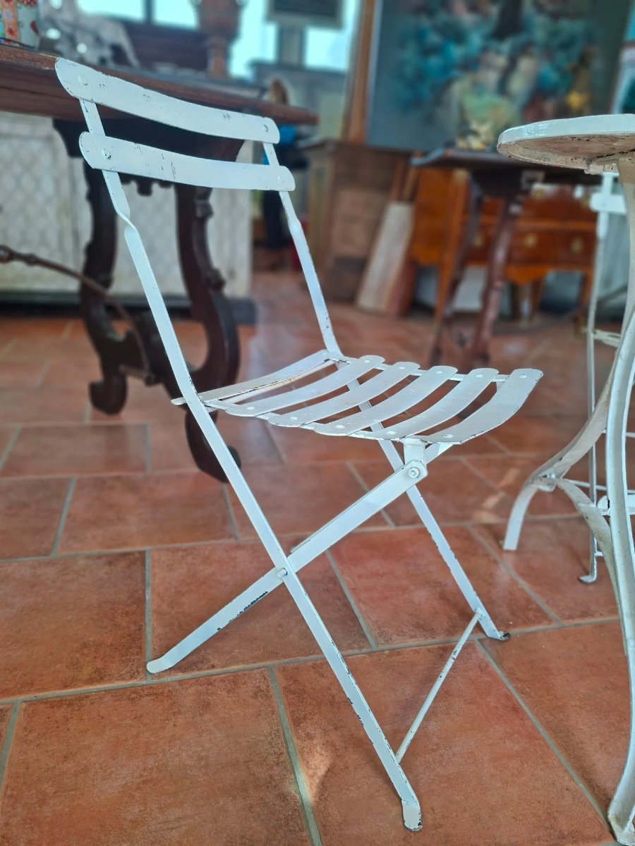 Table en fer avec quatre chaises en fer-photo-3
