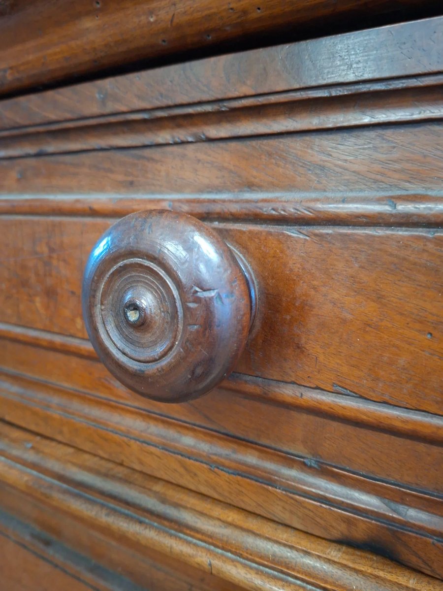 17th Century 4-drawer Walnut Dresser-photo-3