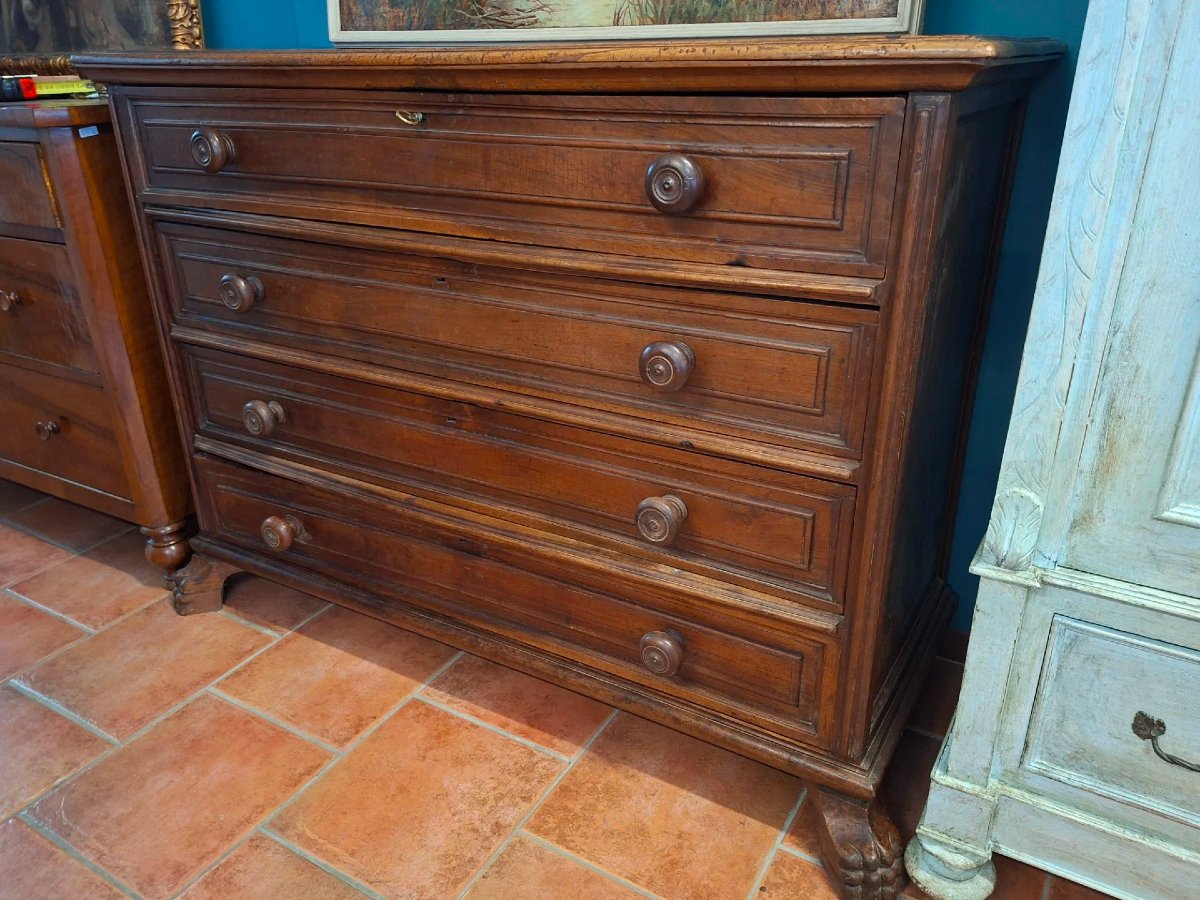 17th Century 4-drawer Walnut Dresser-photo-4