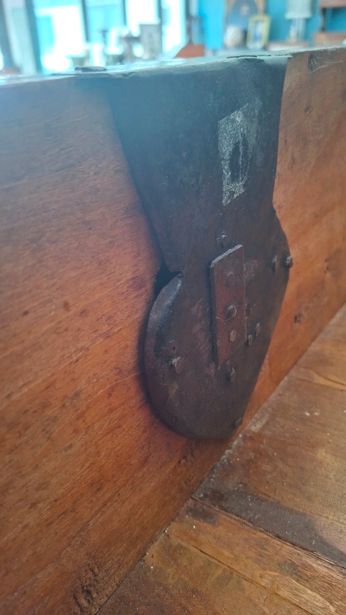 Walnut Chest Of Drawers With Veneer And Inlay.-photo-4