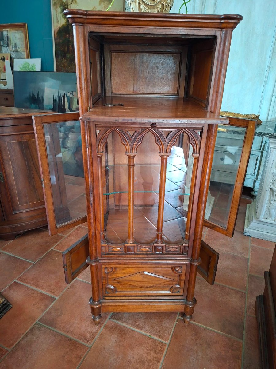 Vitrine de centre en noyer de style néogothique-photo-3